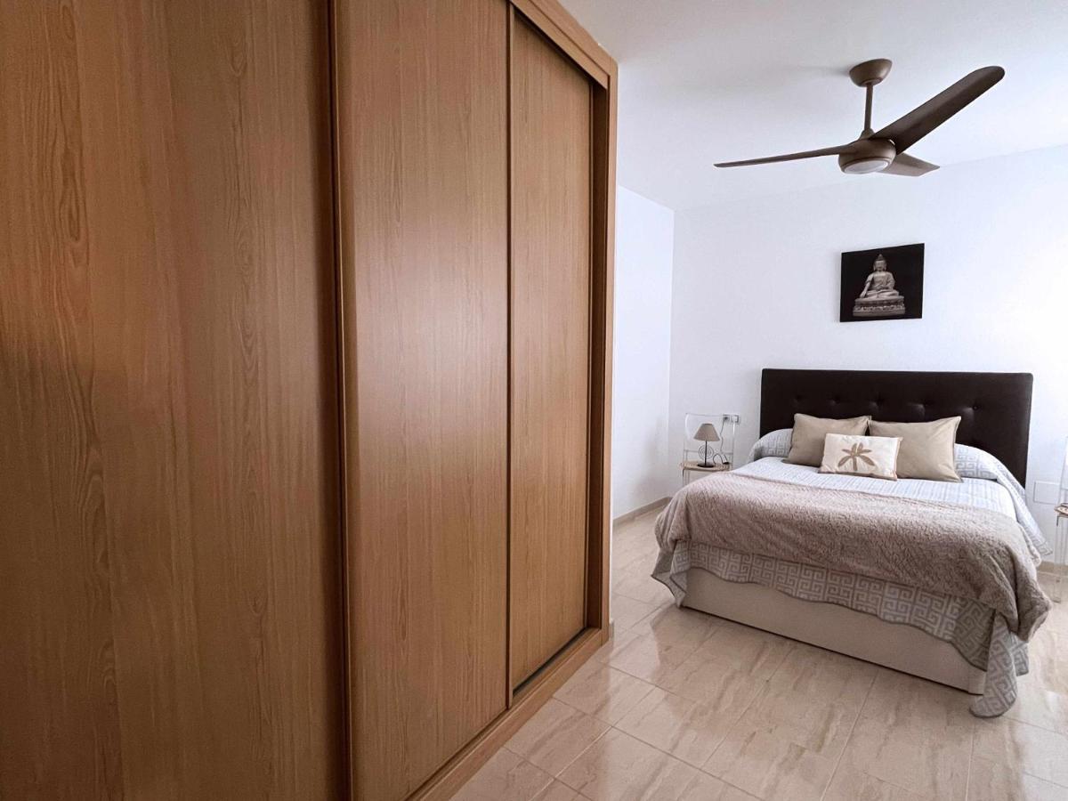 Апартаменты La Pereta Immaculate Quiet House Free Parking Малага Экстерьер фото